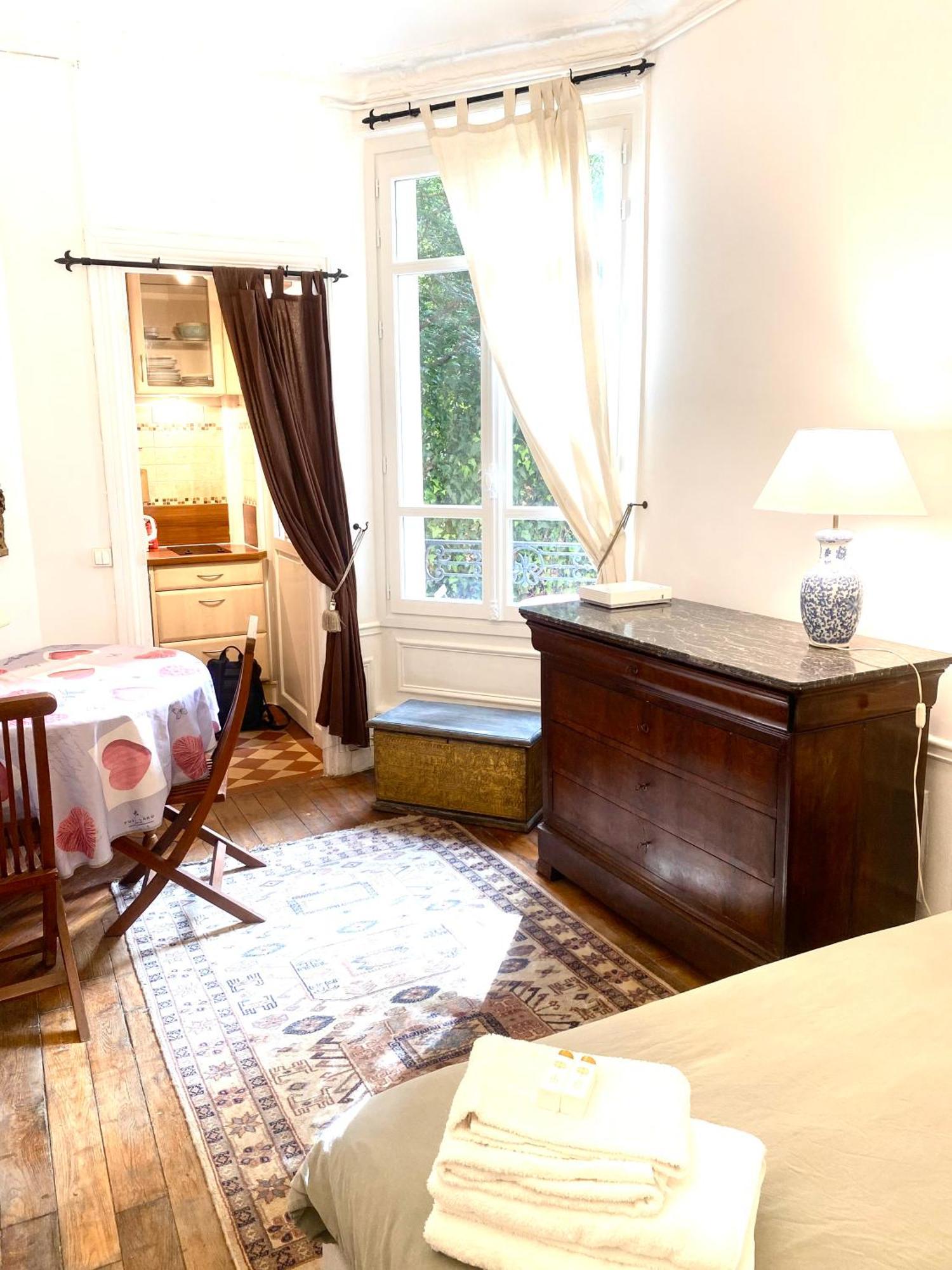 Paris : Superbe Appartement Confortable Exterior foto